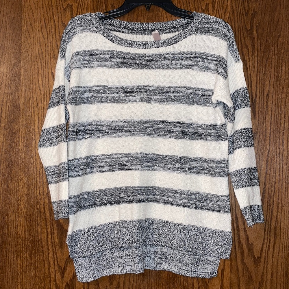 Stripped 3/4 Length Sleeve Sweater